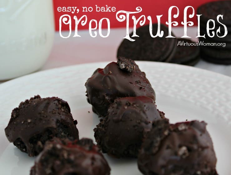 Easy, No Bake Oreo Truffles @ AVirtuousWoman.org
