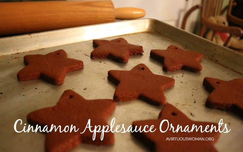 Cinnamon Applesauce Ornaments @ AVirtuousWoman.org